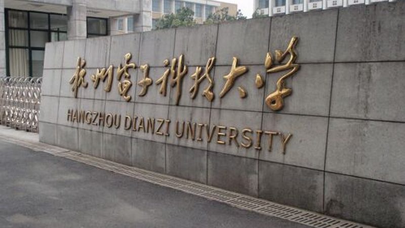 高压二极管耐压值：揭秘其重要性及选择标准**